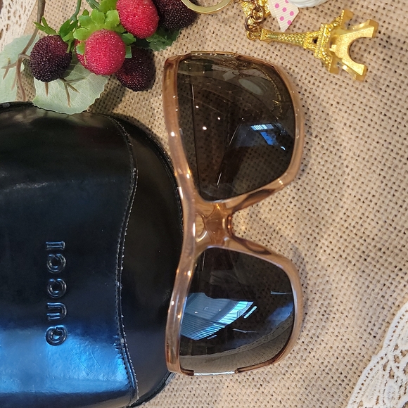 Authentic Gucci sunglasses